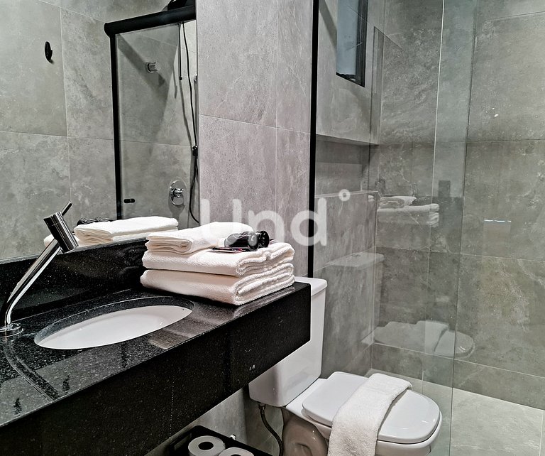 Apt 04 Balcony Seasons Bc