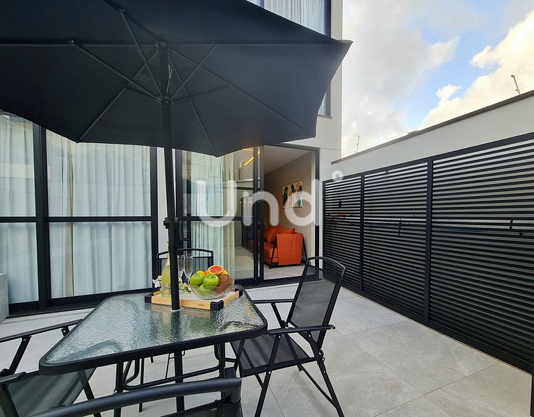 Apt 04 Loft com Varanda Seasons BC