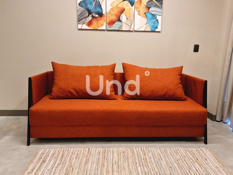 Apt 04 Balcony Seasons Bc