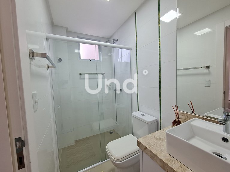 Apartamento 3 Suítes, 2 Vagas e Churrasqueira | Meia Praia