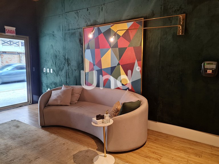 Apartamento de 3 Suites, Parrilla y 2 Cocheras | Meia Praia