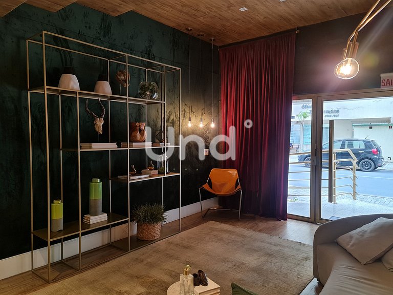 Apartamento de 3 Suites, Parrilla y 2 Cocheras | Meia Praia