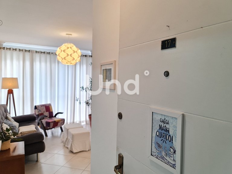 APT 17 - 2 Quartos - Centro BC - c/Garden e Garagem