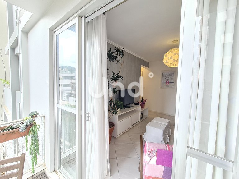 APT 17 - 2 Quartos - Centro BC - c/Garden e Garagem