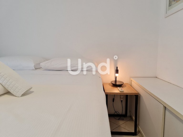 APT 17 - 2 Quartos - Centro BC - c/Garden e Garagem