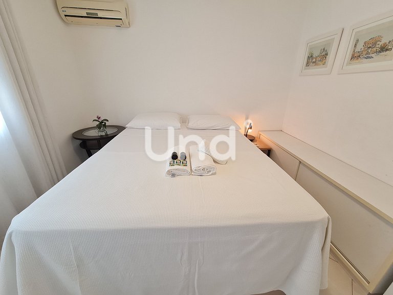 APT 17 - 2 Quartos - Centro BC - c/Garden e Garagem