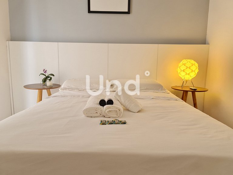 APT 17 - 2 Quartos - Centro BC - c/Garden e Garagem