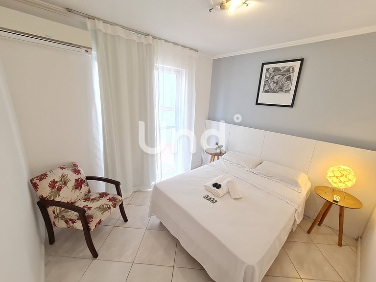 APT 17 - 2 Quartos - Centro BC - c/Garden e Garagem