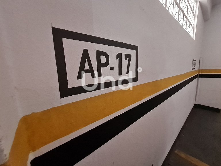 APT 17 - 2 Quartos - Centro BC - c/Garden e Garagem