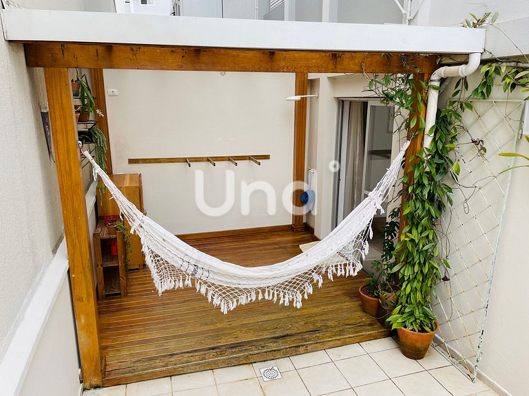 APT 17 - 2 Quartos - Centro BC - c/Garden e Garagem