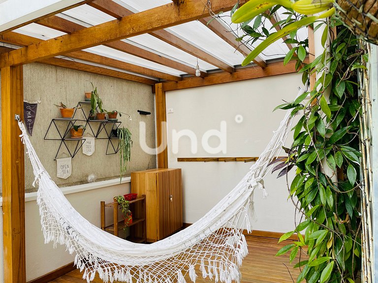 APT 17 - 2 Quartos - Centro BC - c/Garden e Garagem