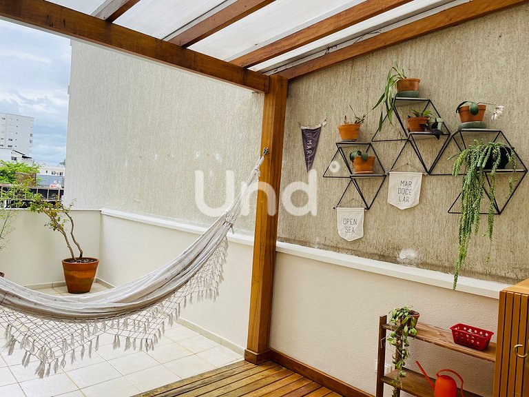 APT 17 - 2 Quartos - Centro BC - c/Garden e Garagem