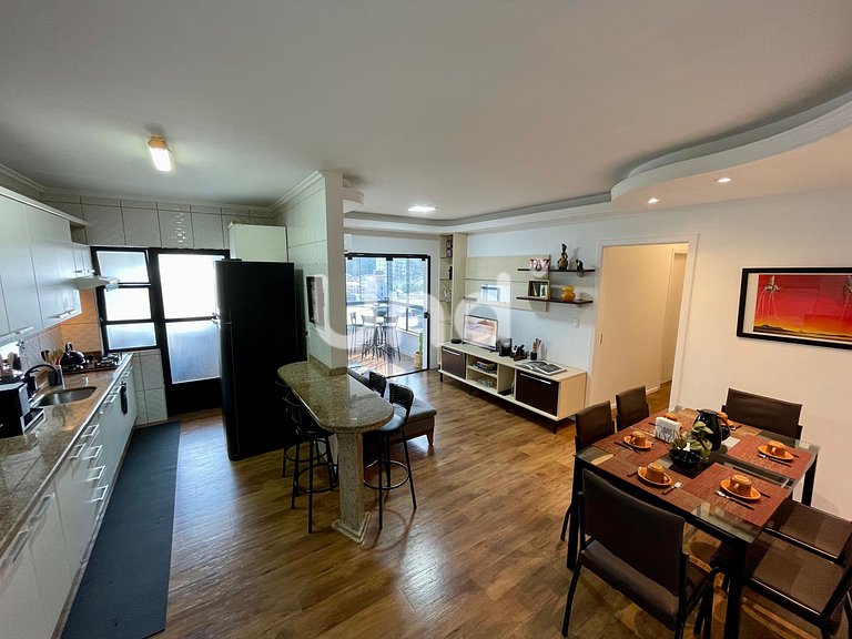 APT 704 - Privileged Location - 2 Bedrooms - Garage - Itajaí