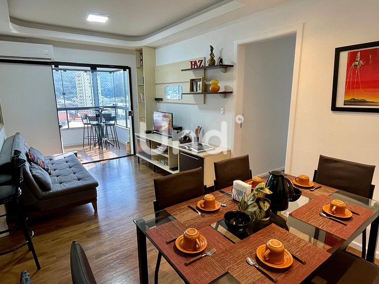 APT 704 - Privileged Location - 2 Bedrooms - Garage - Itajaí