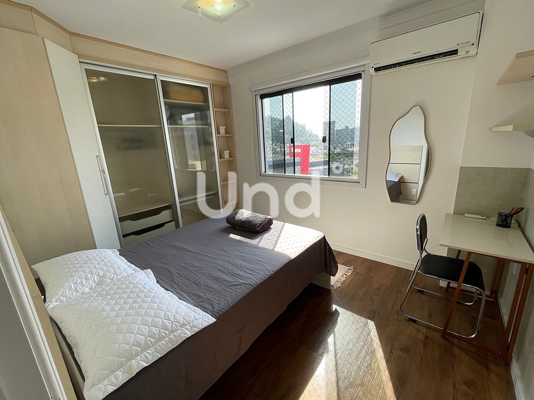 APT 704 - Privileged Location - 2 Bedrooms - Garage - Itajaí