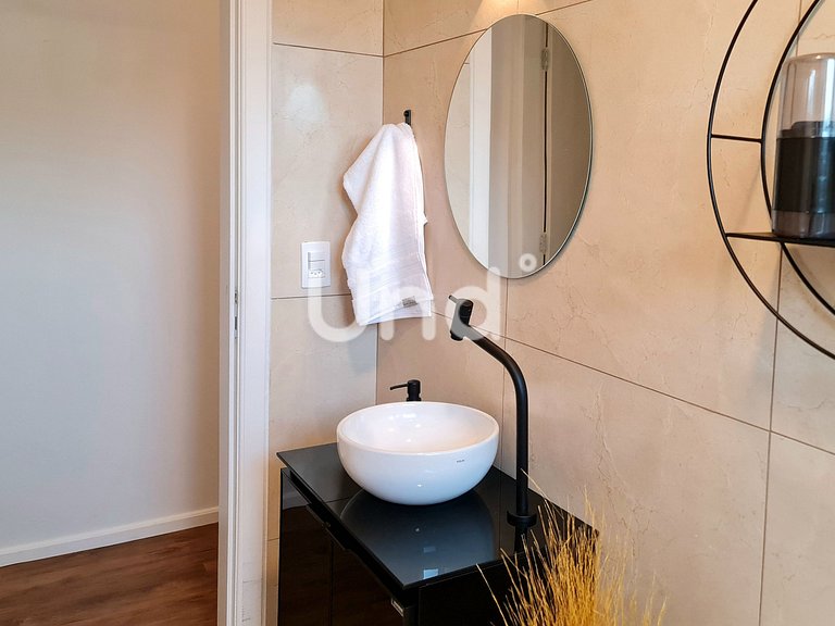 APT 704 - Privileged Location - 2 Bedrooms - Garage - Itajaí