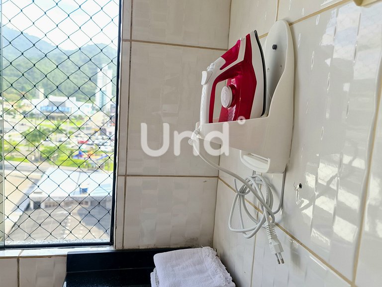APT 704 - Privileged Location - 2 Bedrooms - Garage - Itajaí