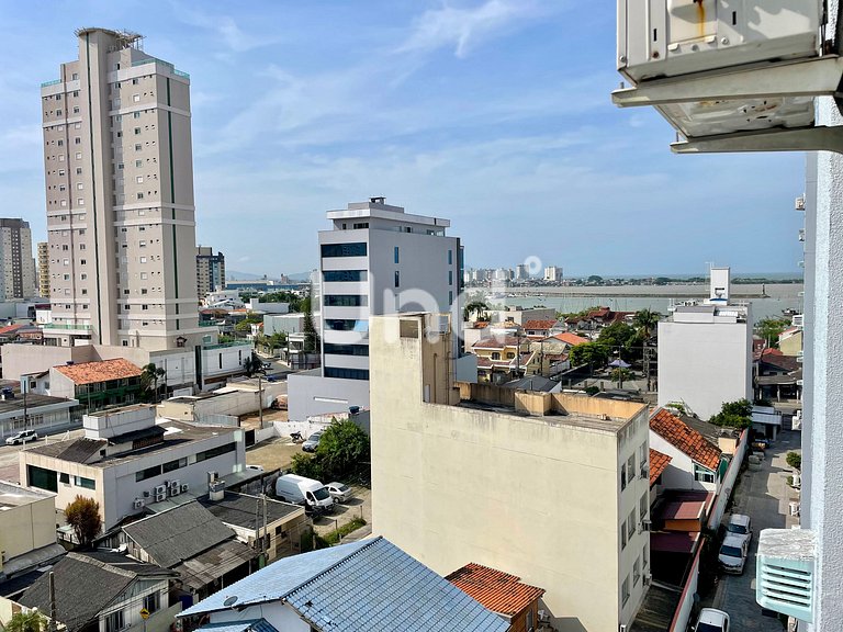 APT 704 - Privileged Location - 2 Bedrooms - Garage - Itajaí