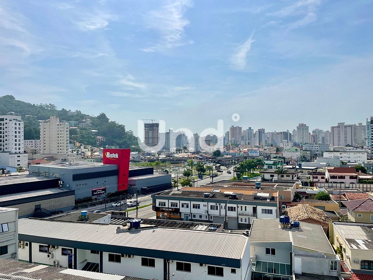 APT 704 - Privileged Location - 2 Bedrooms - Garage - Itajaí