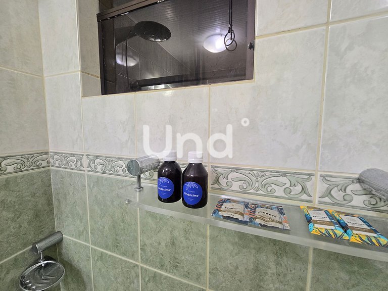 Apartamento 1003 Vis2ta Mar Centro BC 2 Quartos Garagem