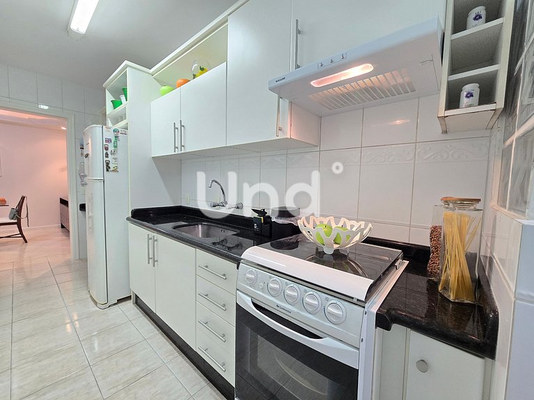 Apartamento 1003 Vis2ta Mar Centro BC 2 Quartos Garagem