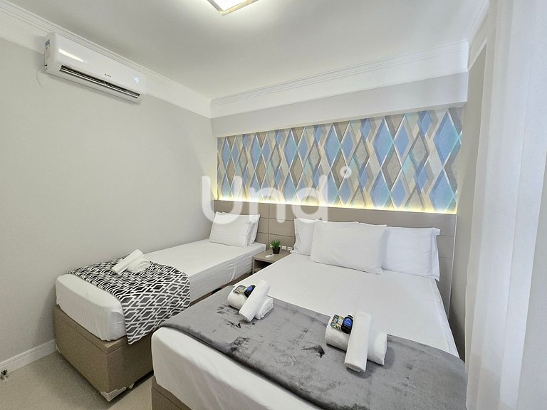 South Coast Building Apartments - BC Center/Swimming Pool