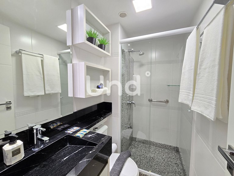 South Coast Building Apartments - BC Center/Swimming Pool