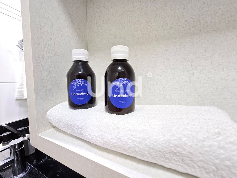 South Coast Building Apartments - BC Center/Swimming Pool