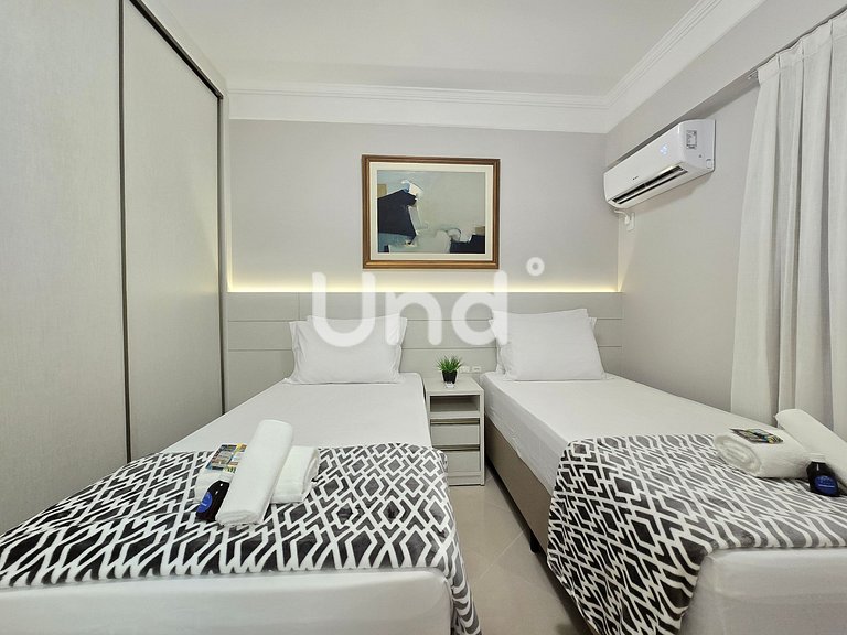 South Coast Building Apartments - BC Center/Swimming Pool