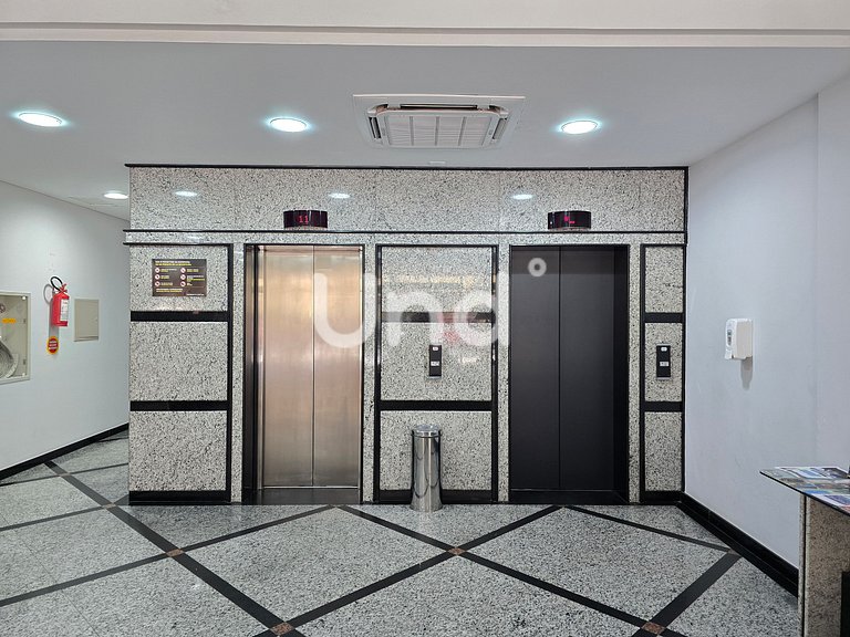 South Coast Building Apartments - BC Center/Swimming Pool