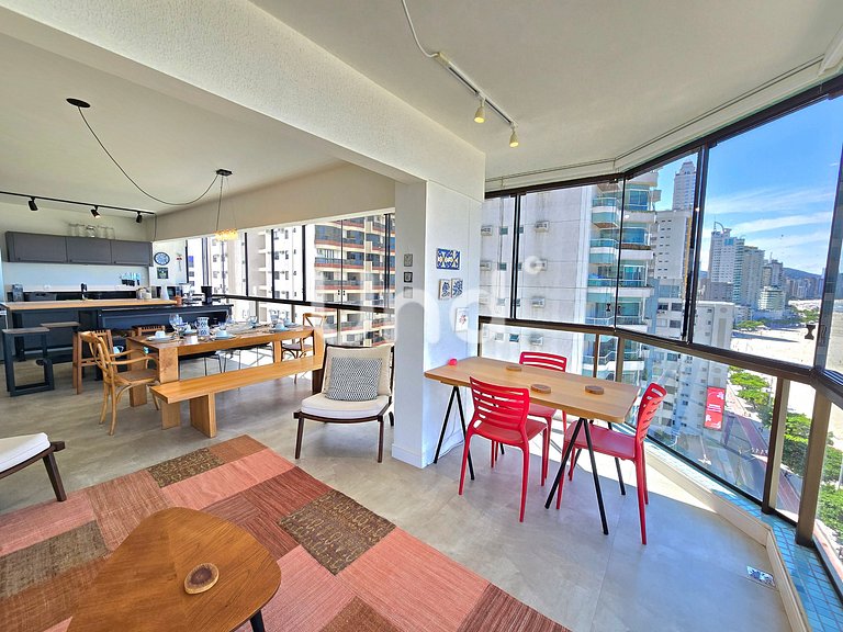 APT 1401 SEA FRONT - 4 SUITE - BC