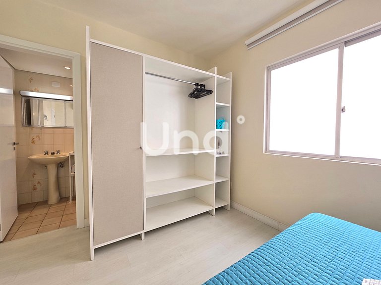 APT 1401 SEA FRONT - 4 SUITE - BC