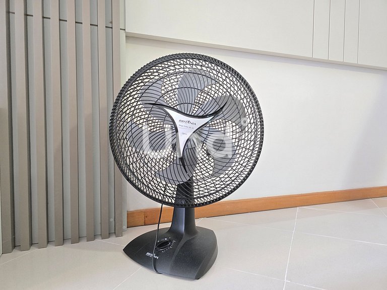 South Coast Building Apartments - BC Center/Swimming Pool