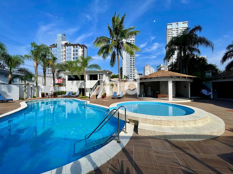 Apto Oceanic Park Itajaí 2 Habitaciones con Garaje y Parrill