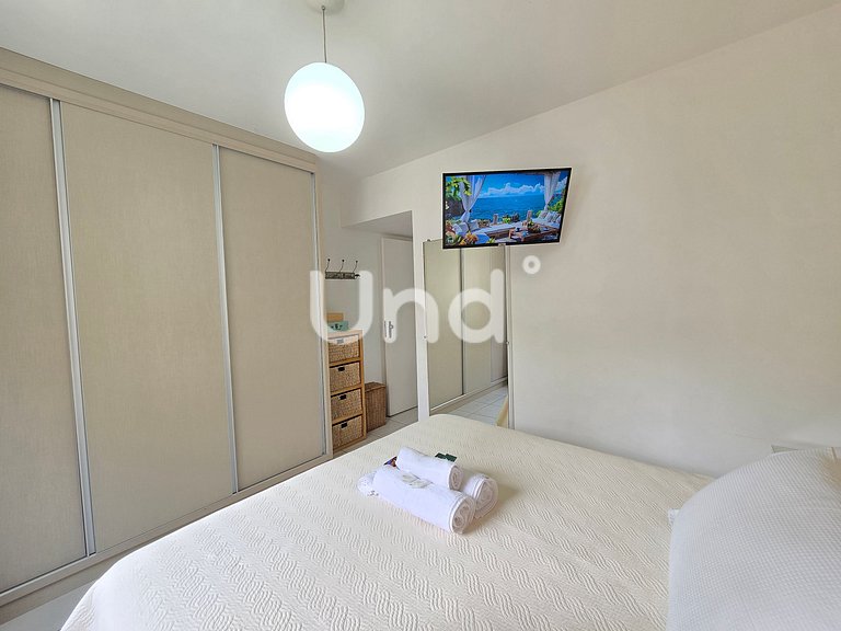 APT 51 - Centro BC/3 Bedrooms with Garage