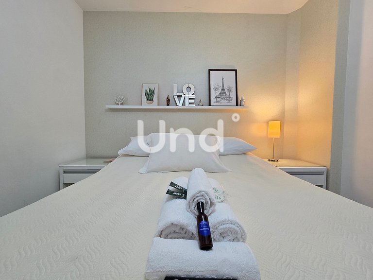 APT 51 - Centro BC/3 Bedrooms with Garage