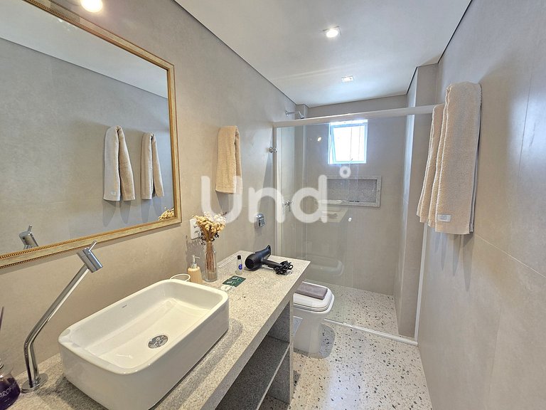 APT 1401 FRENTE AL MAR - 4 SUITE - BC