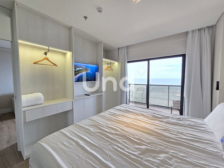 Suíte com Hidromassagem Frente Mar – Suíte Master 702