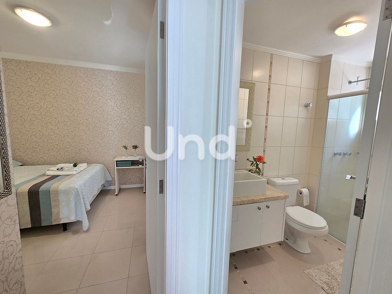 Apt 201 • 3BR • Downtown BC • Parking • BBQ
