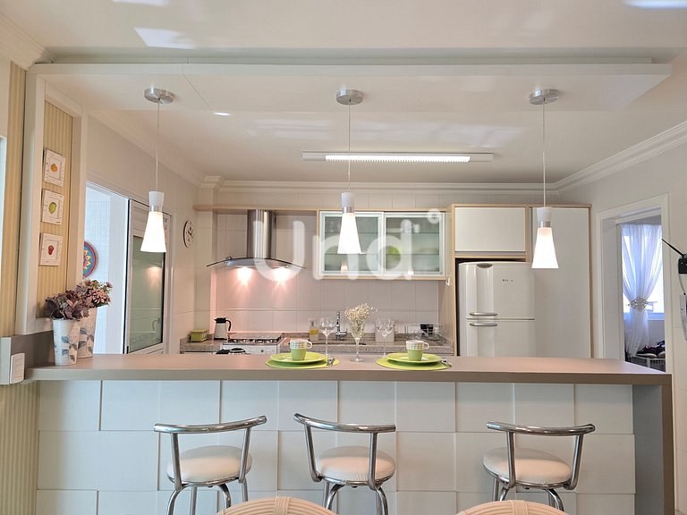 Apt 201 • 3BR • Downtown BC • Parking • BBQ
