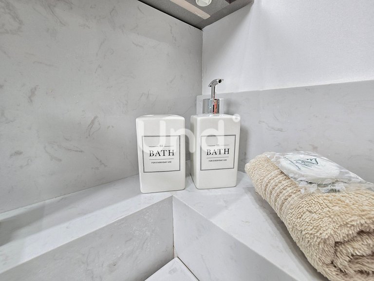 Modern Praia Brava Apartment with Two Suites