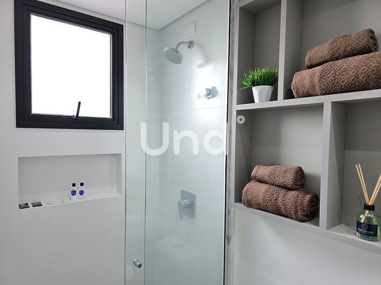 Modern Praia Brava Apartment with Two Suites