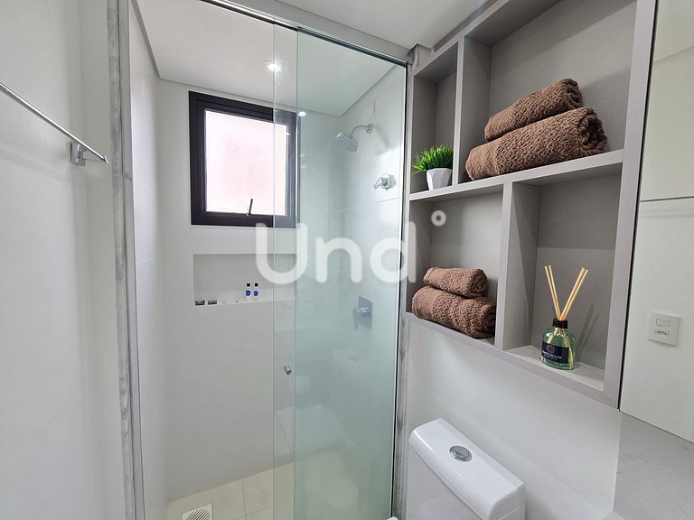 Modern Praia Brava Apartment with Two Suites