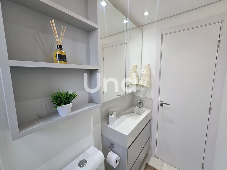 Apartamento Moderno en Praia Brava con Dos Suites