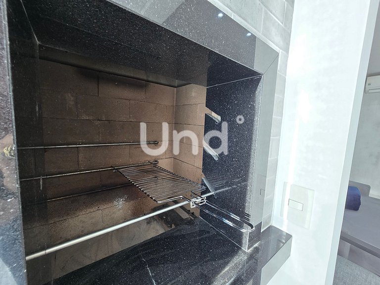 Modern Praia Brava Apartment with Two Suites