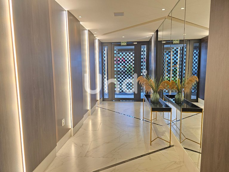 Apartamento moderno na Praia Brava com duas suítes