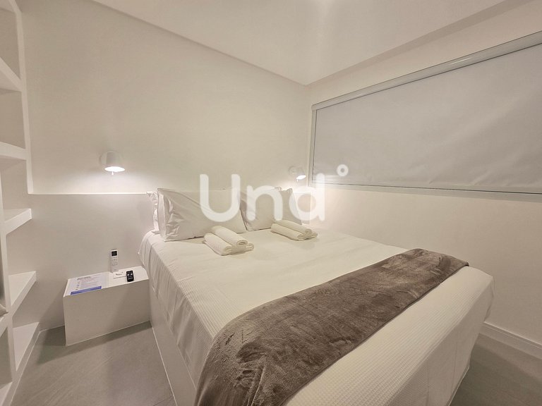 New Penthouse with Private Pool Praia Brava 3 Bedrooms