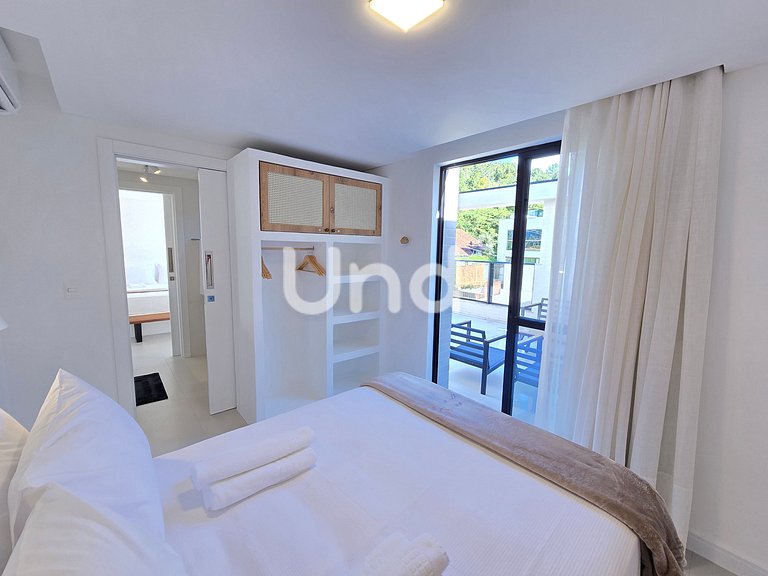 Cobertura Nova com Piscina Exclusiva Praia Brava 3 Quartos