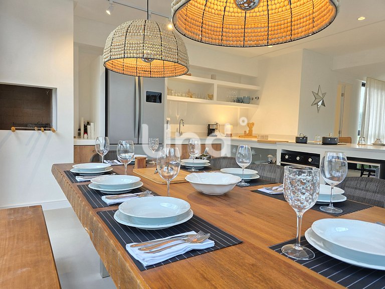 New Penthouse with Private Pool Praia Brava 3 Bedrooms