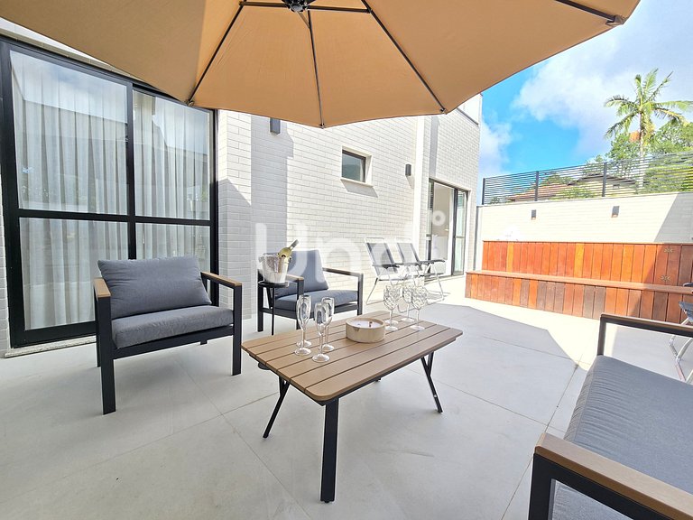 New Penthouse with Private Pool Praia Brava 3 Bedrooms